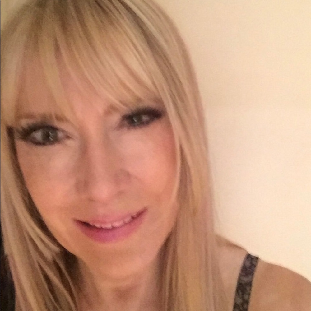 Meet your Posher, Karin